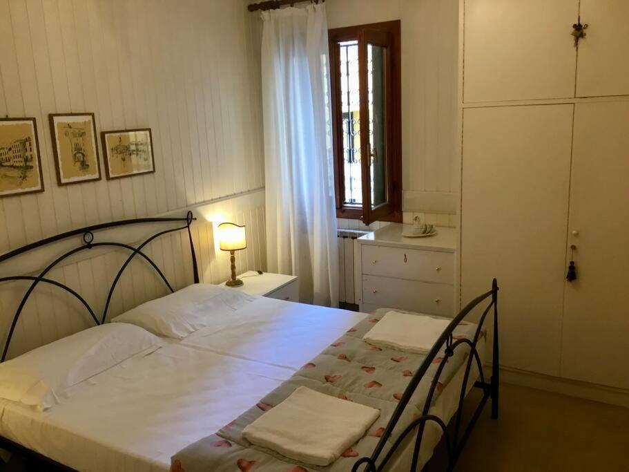 Apartment Close San Marco And Biennale Venice Exterior photo
